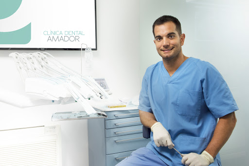 Clínica Dental Amador en Cangas